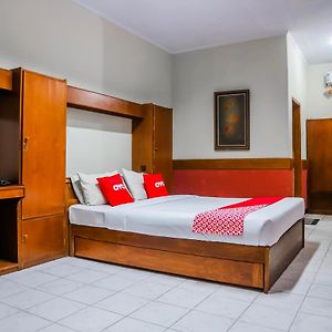 Oyo 1673 Hotel Taman Mangkubumi Indah